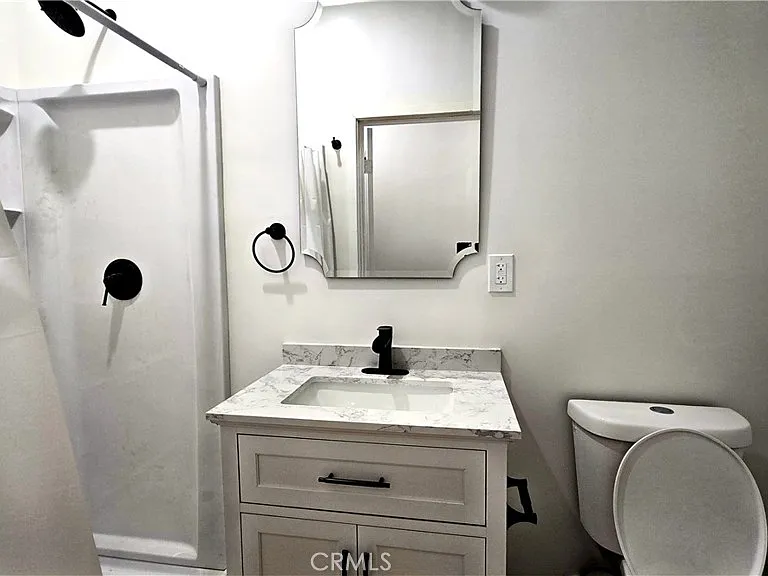 1034 Beacon Ave #1034 — Photo 5