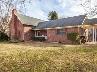 616 Alexander Rd, Alexander, NC 28701