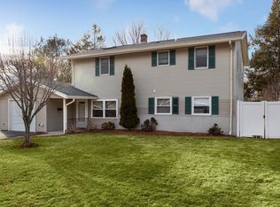 30 Brownlea Rd, Framingham, MA 01701