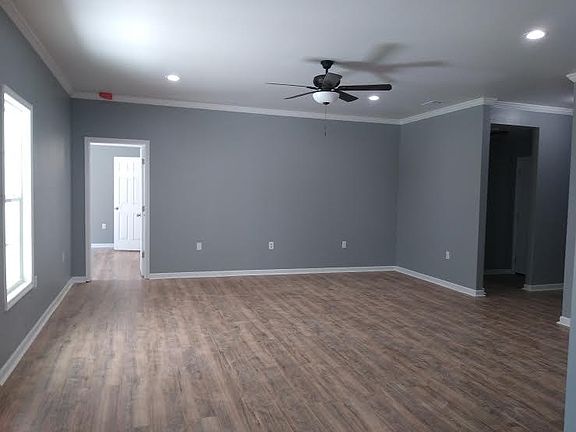 5th image of 3923 Galloway St