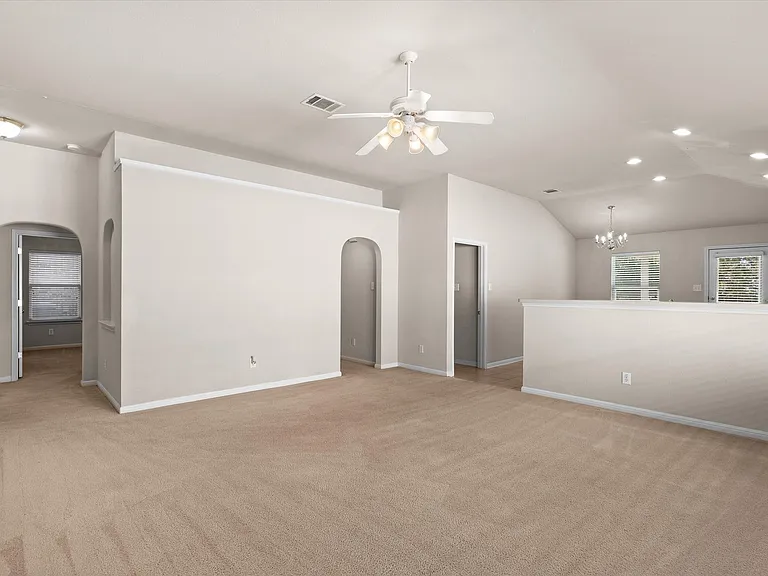 1322 Tumbling River Dr — Photo 6