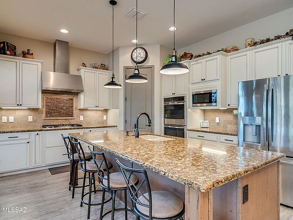 4th image of 13240 N Downy Dalea Ct