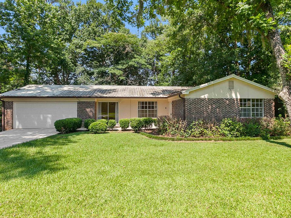 1st image of 2529 Colleen Dr