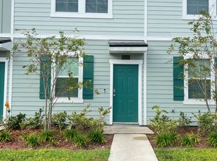 8207 Larose Rd, Jacksonville, FL 32211