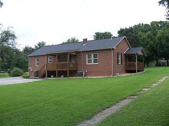 3rd image of 1500 Morningside Dr