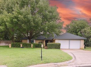 6604 Ems Ct, Fort Worth, TX 76116