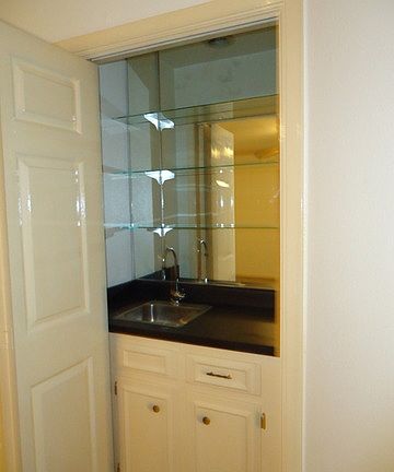 4th image of 2611 Eisenhauer Rd #105A