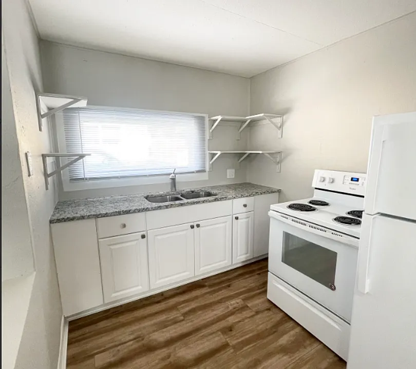 3428 W Colorado Ave #6