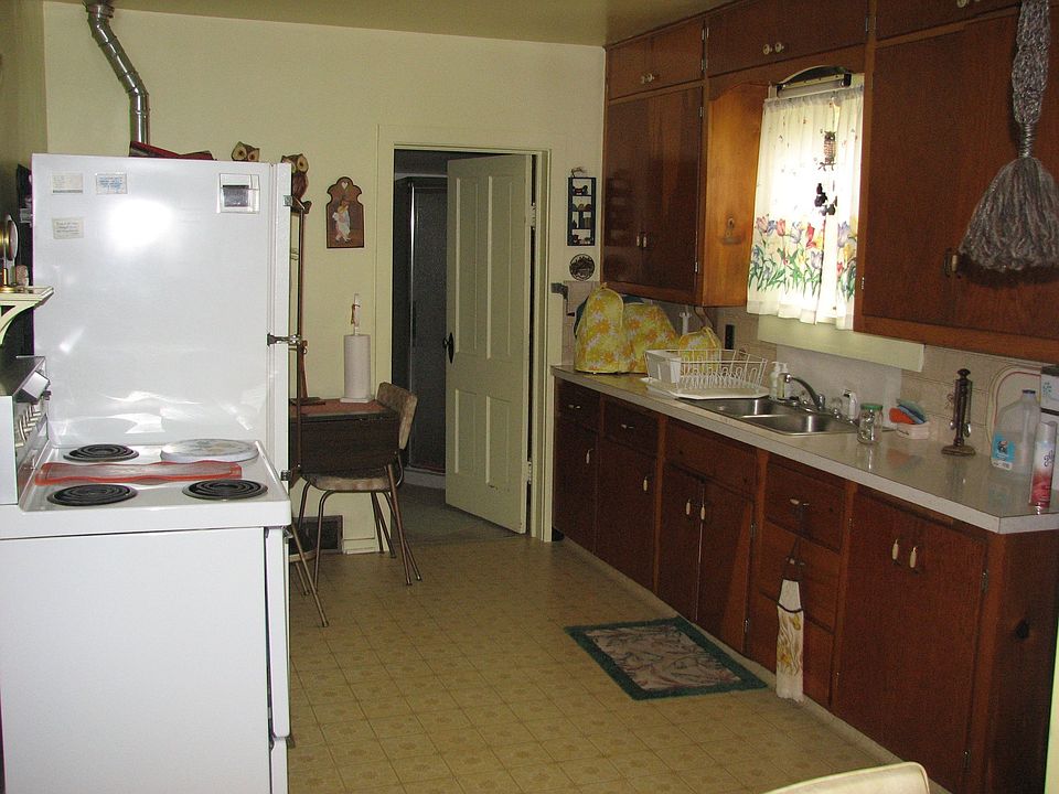 2nd image of 324 Rio Grande Ave