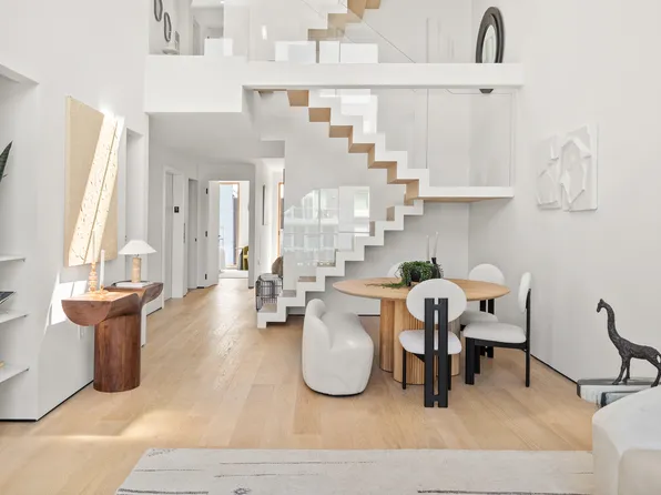 207 North 8th Street image 1 of 17