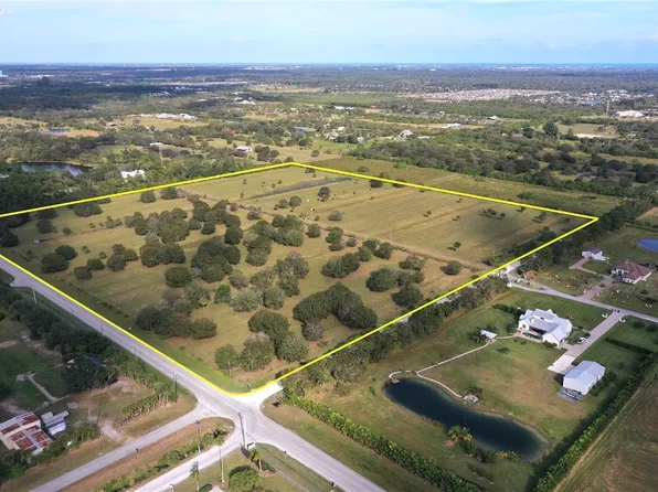 495 66th Ave SW, Vero Beach, FL 32968