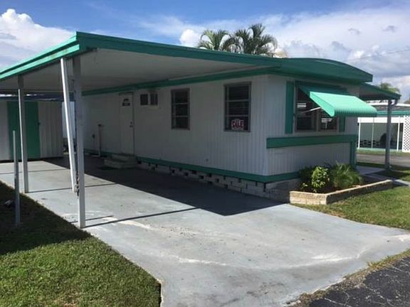 3rd image of 8667 Seminole Blvd Lot 15B