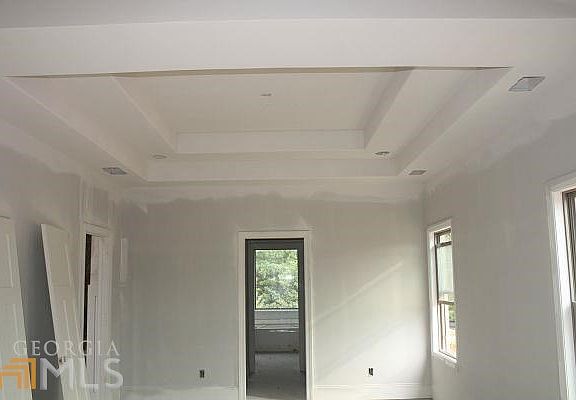 3rd image of 208 Dupont Ct