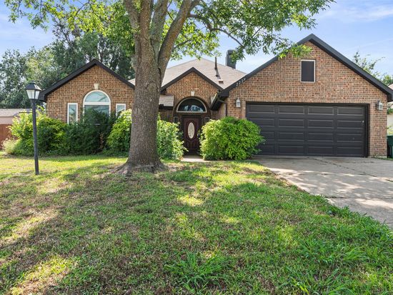 2229 Brooklake St W, Denton, TX 76207