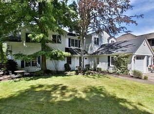 4431 W Bay Rd, Lake Oswego, OR 97035