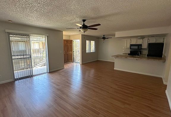4th image of 2228 E Campbell Ave APT 206