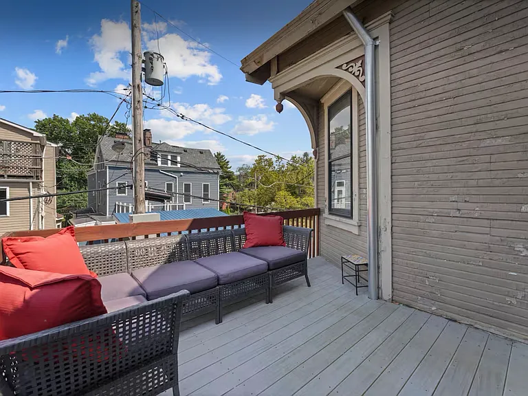 5615 Howe St #2 — Photo 19