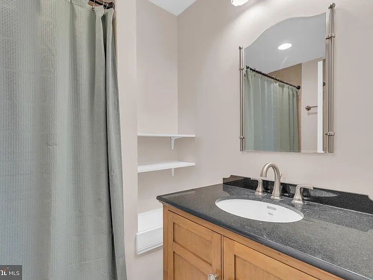 7205 Van Ness Ct — Photo 29