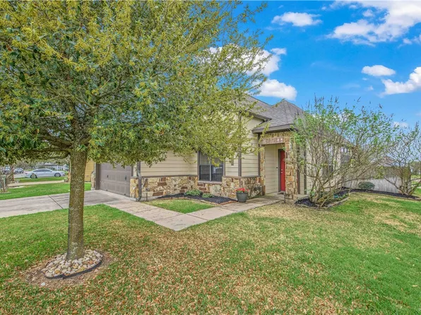 2017 Snowy Brook Trl, Bryan, TX 77807