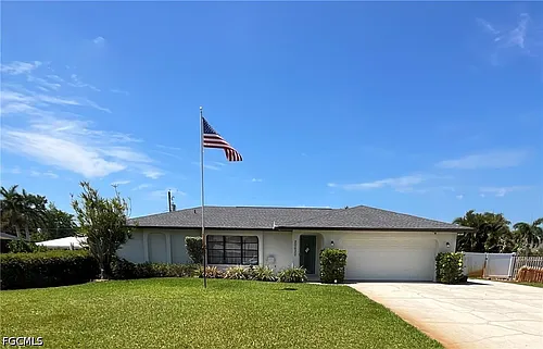 20620 Pine Tree Ln Photo 1