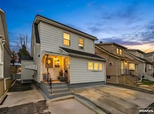 1046-1048 E 26th St, Paterson, NJ