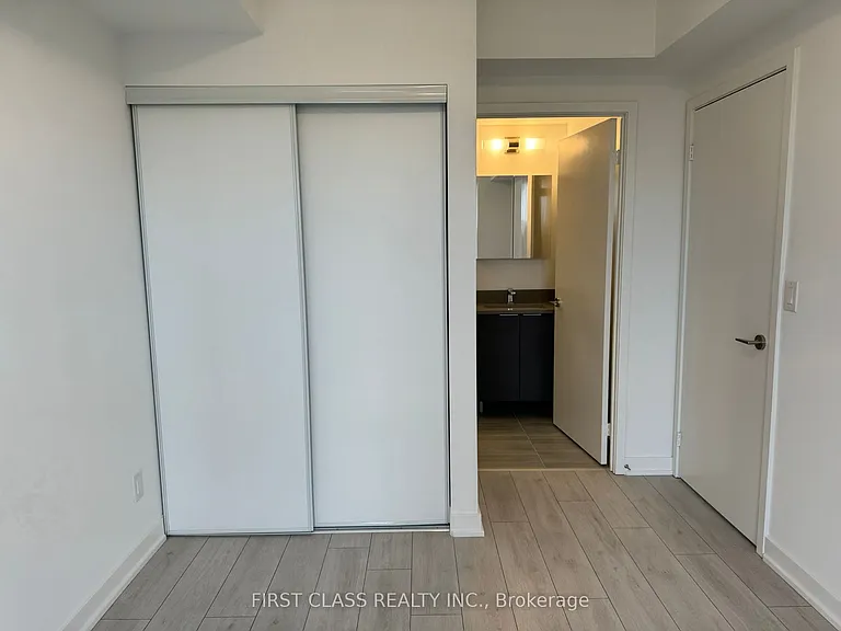 2033 Kennedy Rd #507 — Photo 7