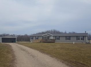 10997 Harmon Rd, Saint Louisville, OH 43071