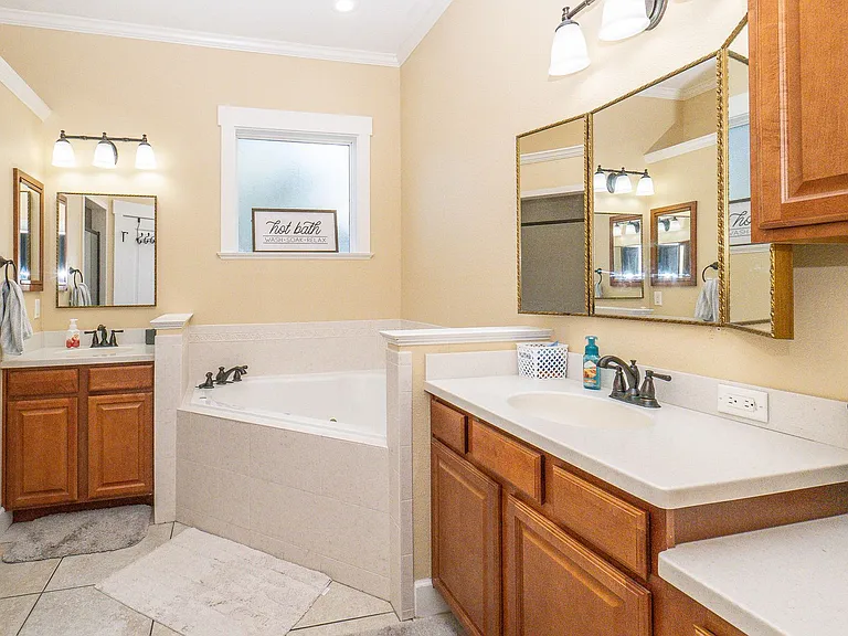 212 W Belmar St #A — Photo 17