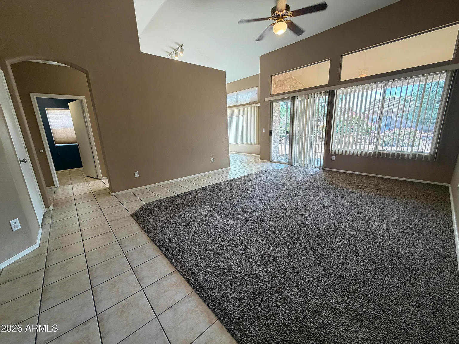 3 bed, 2.0 bath, 1554 sqft, $1,995 — Photo 2