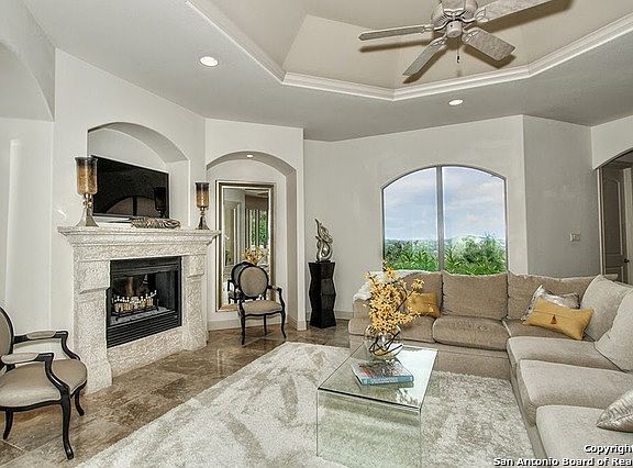4th image of 23155 Cielo Vista Dr