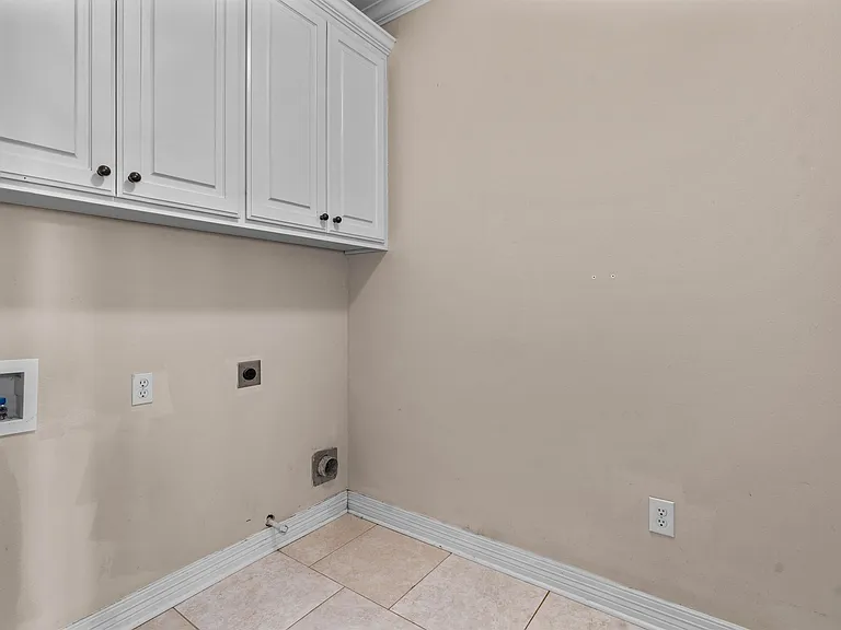 407 Carnaby — Photo 22