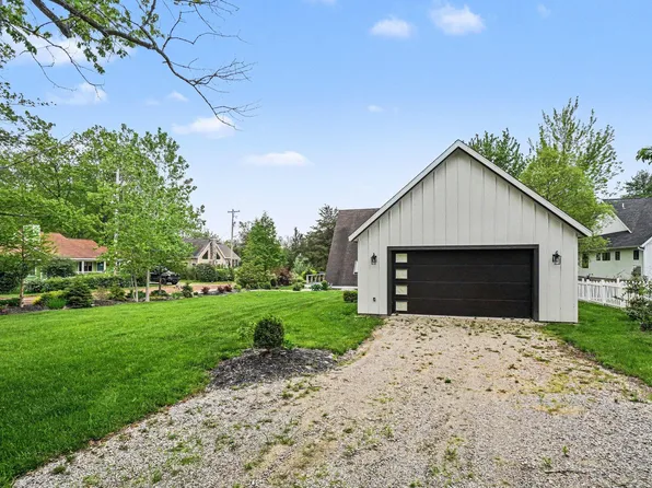 East Dr, South Haven, MI 49090