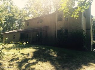 3305 Bewell Ave SE, Lowell, MI 49331