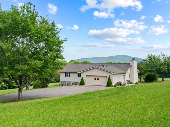 446 Wolfpen Ridge Rd, Galax, VA 24333