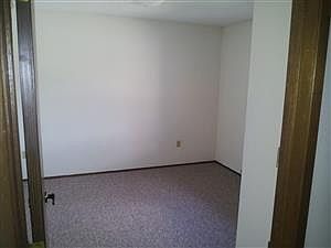 1st image of 501 Orchard Ln #517
