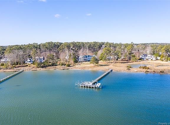 5th image of 138 Tidal Pond Ln