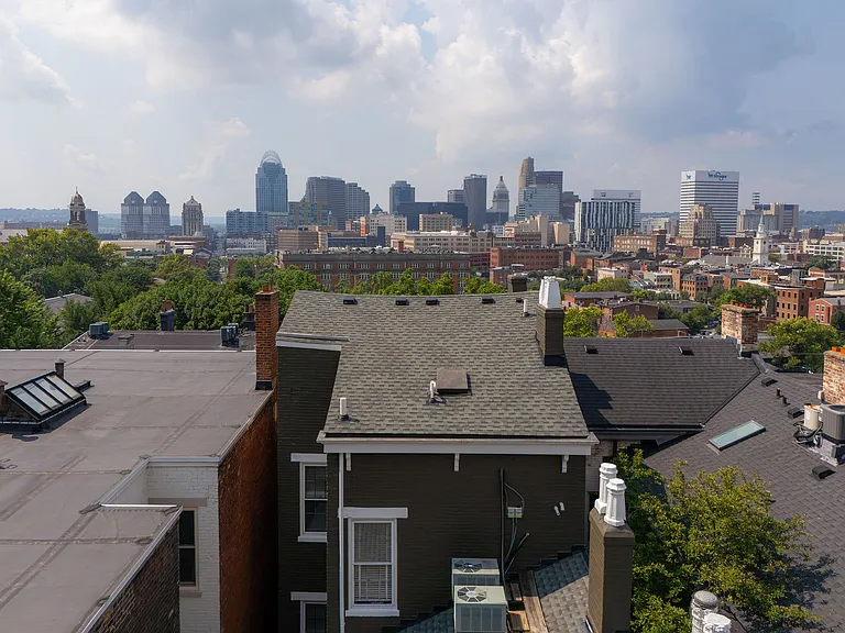 332 Milton St #2 — Photo 33