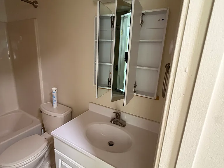 41 S Main St #7 — Photo 21
