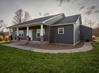 16629 Pittsburg Rd, Pittsburg, IL 62974