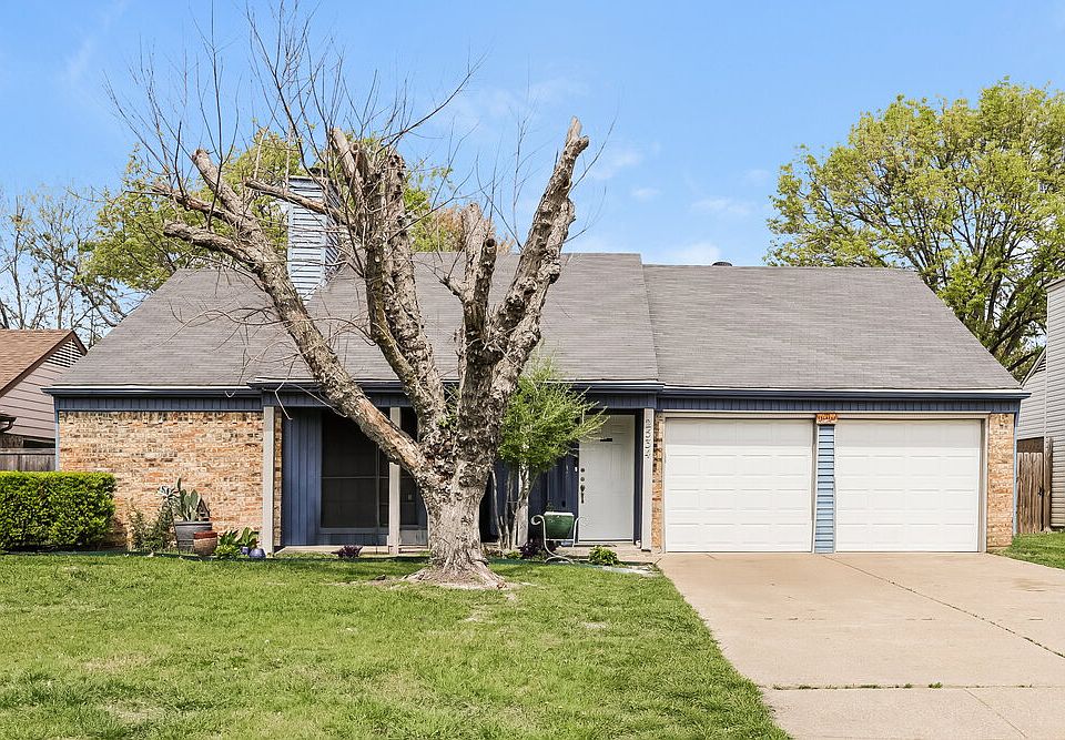 1st image of 2534 Bentley Dr