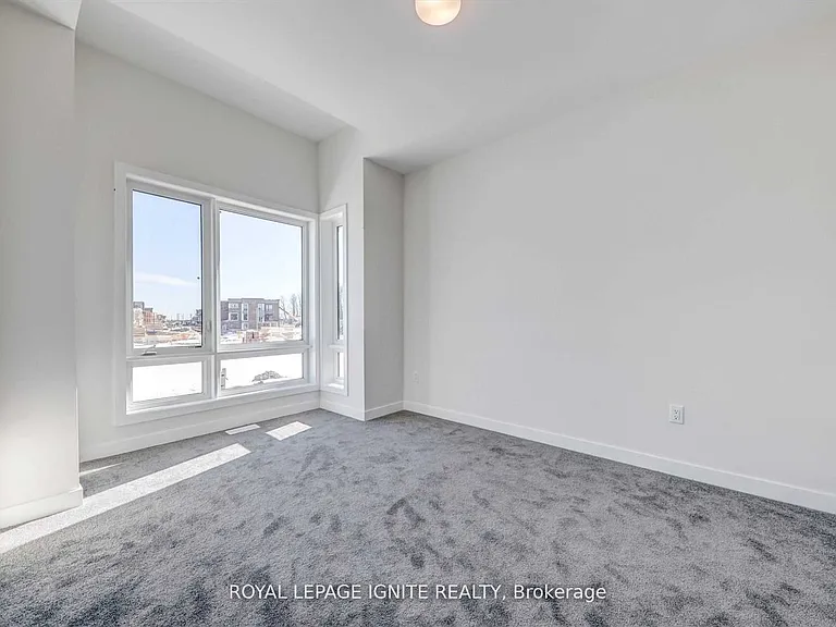 56 Rustle Woods Ave — Photo 34