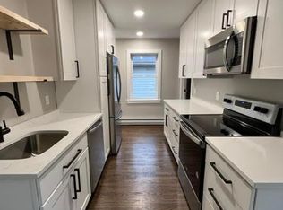 12 Davies Pl, Poughkeepsie, NY 12601