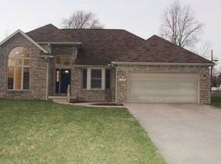 1010 W Vine St, Albany, IN 47320