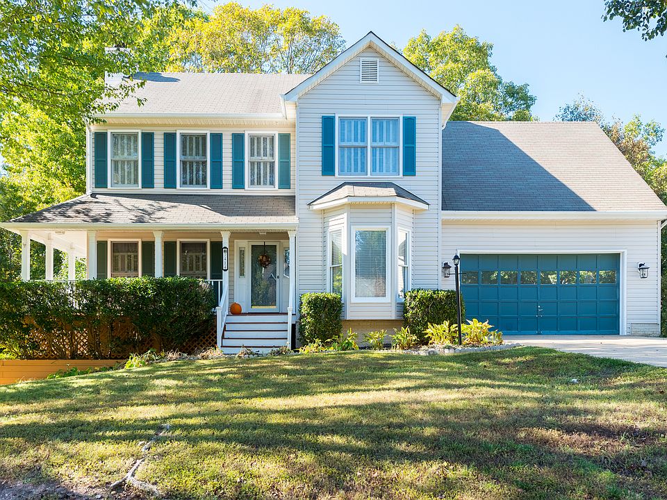 1st image of 7414 Drew Ln