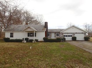 1379 Airport Rd, Niles, MI 49120