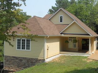 680 Julia Dr, Cookeville, TN 38506