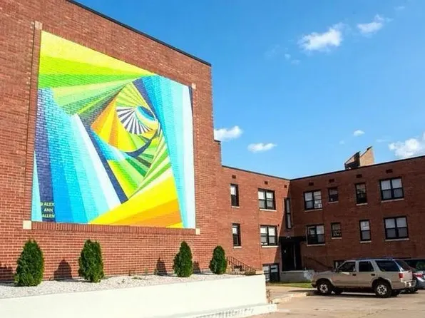 128 N Eddy St APT 14, South Bend, IN 46617