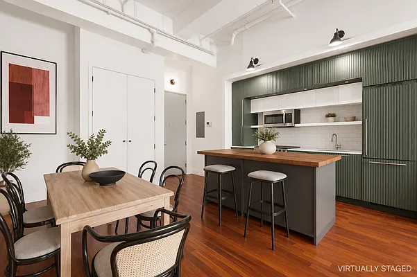 Kitchen, photo 1
