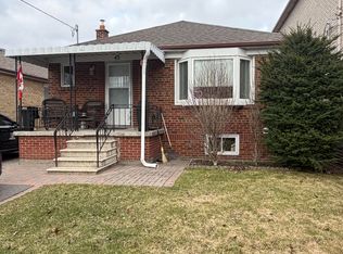 43 Saint George St #LL, Toronto, ON M8Z3Y6