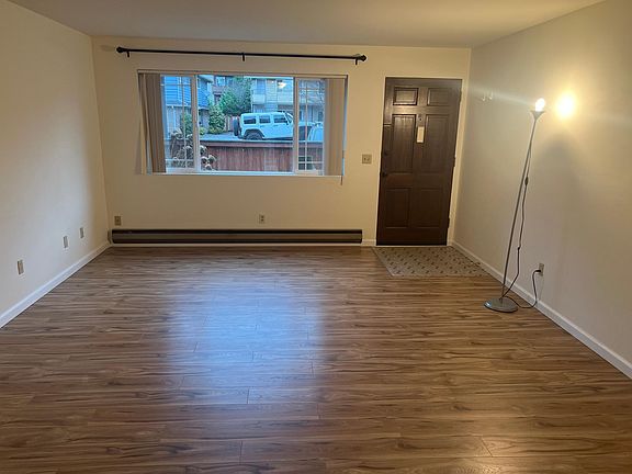 3rd image of 2317 N 134th St APT 6